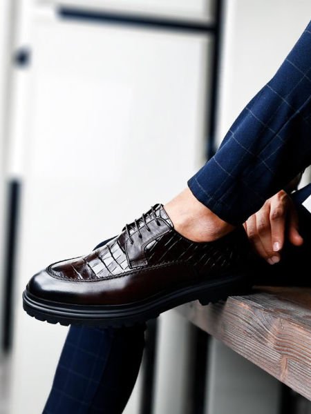 KAFFEE CROCCO PREMIO TÄGLICHE SCHUHE AUS ECHTLEDER Braunes Kroko - 41