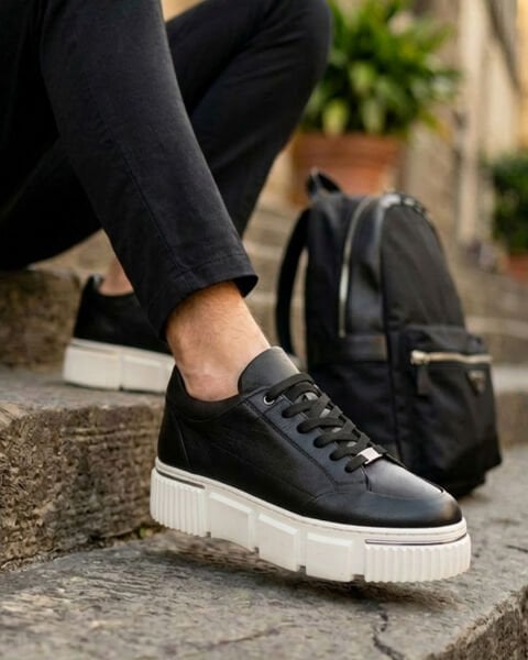 BLACK VELAR Erkek Deri Ayakkabı – Rahat ve Şık SİYAH - 43