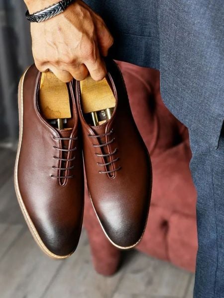 KAFFEE EVA ALVIN KLASSISCHE SCHUHE AUS ECHTLEDER BRAUN - 40