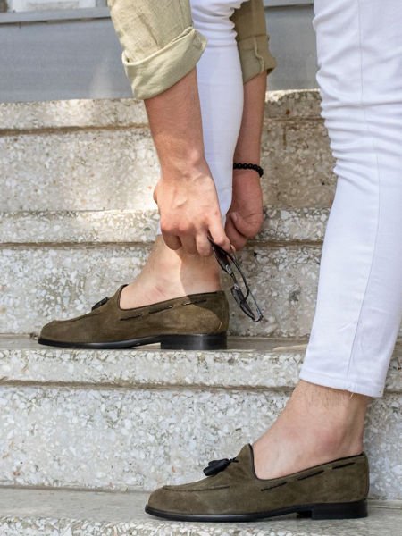 GRÜNE SUE-LEDERSCHUHE AUS WILDLEDER MIT QUASTE FÜR HERREN