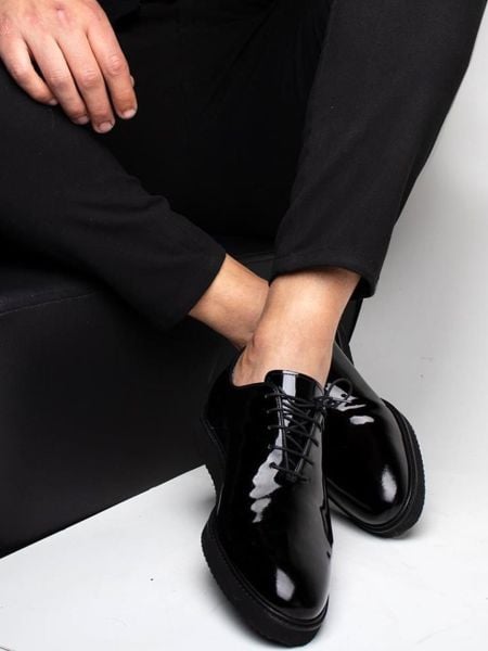 SCHWARZ LACKE EVA ALVIN KLASSISCHE SCHUHE AUS ECHTEM LEDER SCHWARZES Lackleder - 43